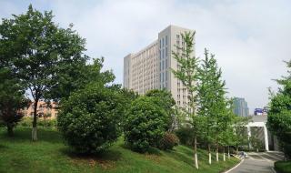 高校教师在职攻读硕士学位